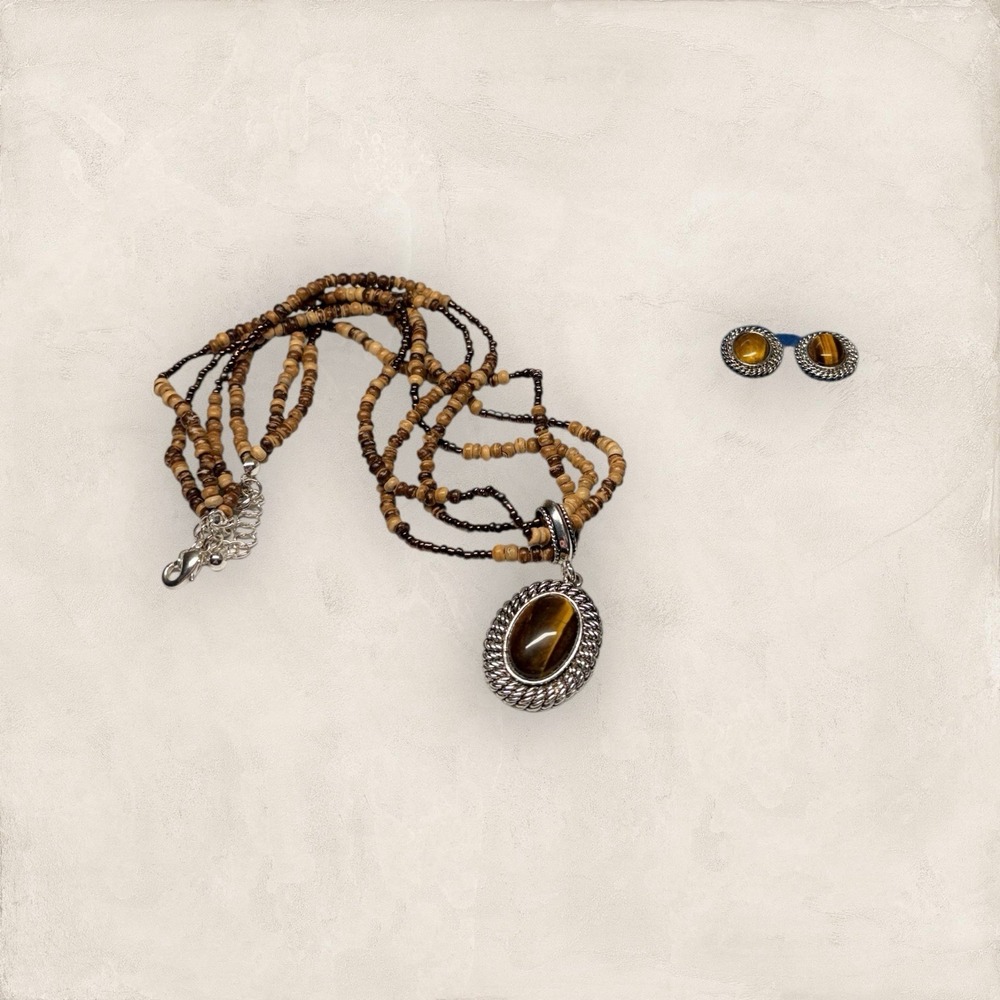 AVON Tiger's Eye Pendant Multistrand Natural Beads Earring Gift Set Clip On